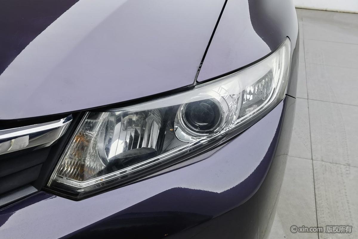 二手思域 2013款 十周年纪念 1.8L 自动舒适版图片5