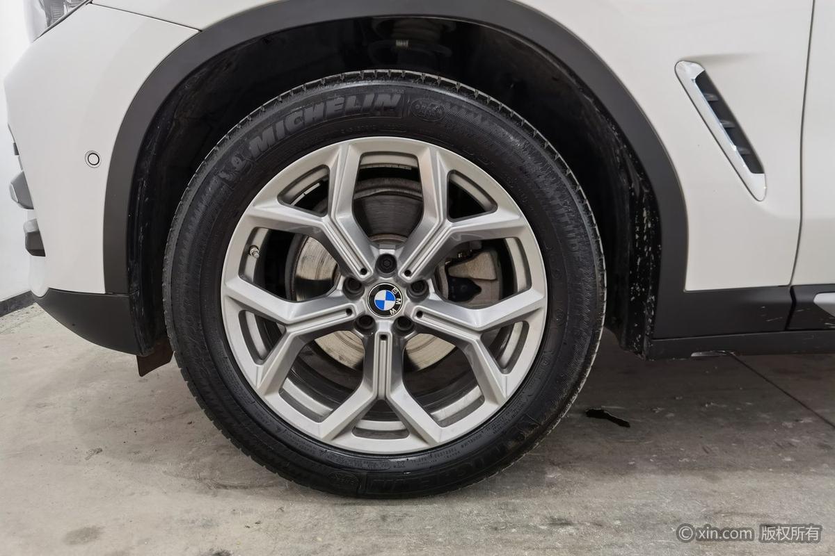 二手宝马X3 2021款 xDrive28i 豪华套装图片6