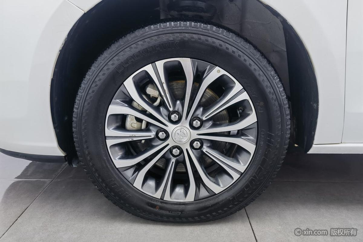 二手别克GL8 2021款 陆上公务舱 652T 舒适型图片6