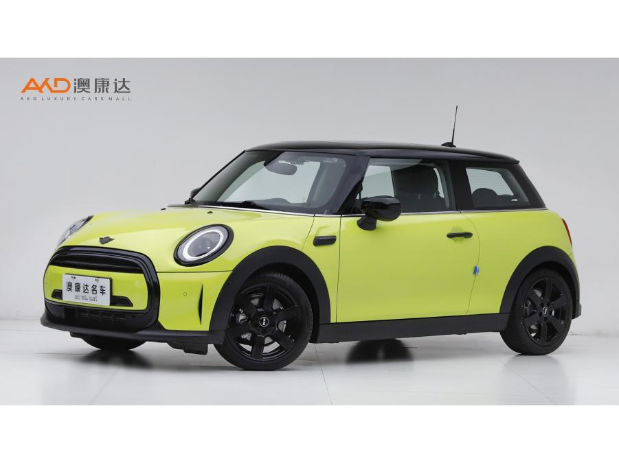 二手MINI 2022款 改款 1.5T COOPER 艺术家图片1