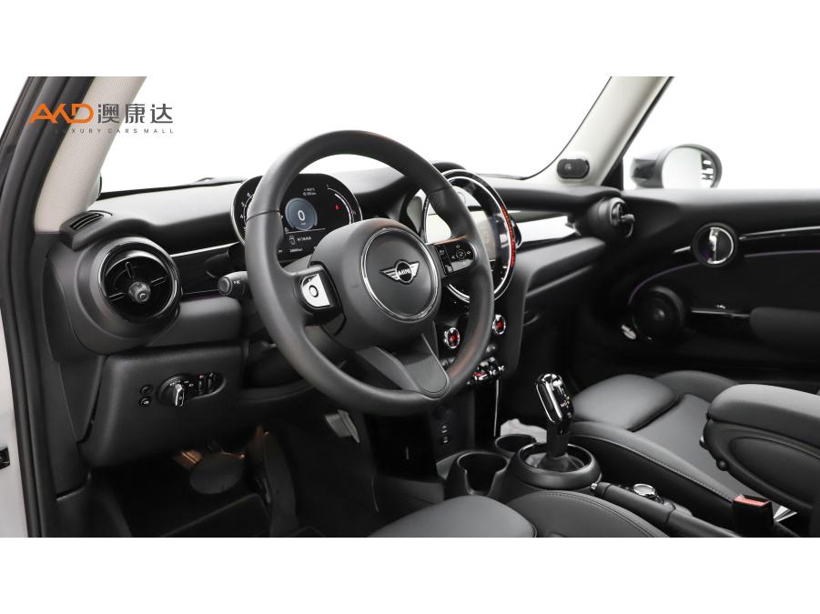 二手MINI 2023款 1.5T COOPER 艺术家图片6
