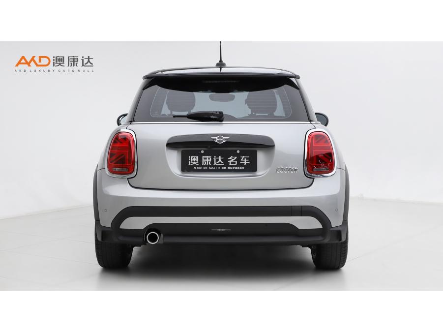 二手MINI 2023款 1.5T COOPER 艺术家图片4