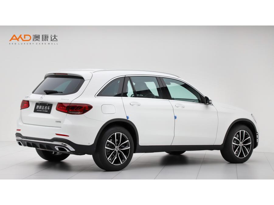 二手奔驰GLC 2022款 改款 GLC 260 L 4MATIC 豪华型图片3
