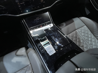 新车 | 售108.88万元，奥迪A8L 60 TFSIe亮相上海车展，3.0T+电动机图10