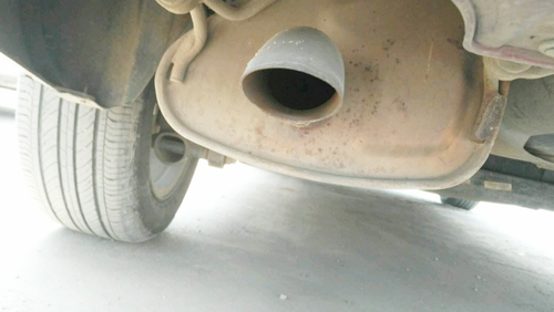 车子排气管被堵住会发生什么?老司机说的很详细,确实有道理