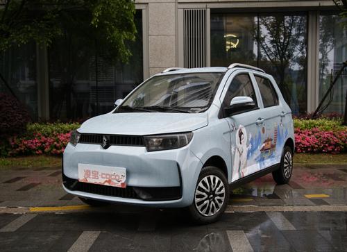 凌宝COCO新增车型上市 补贴后售4.08万元
