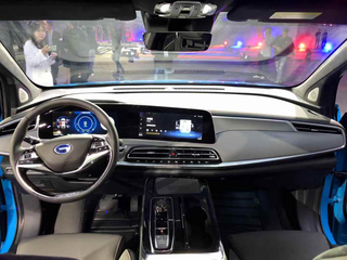 重塑豪华新标签，智能纯电SUV Aion LX起售24.96万元图5