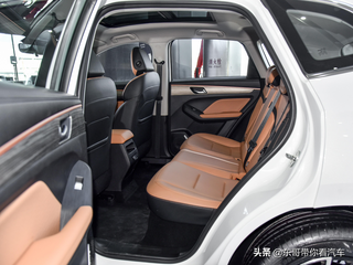 实惠的中国品牌紧凑型SUV，10万左右，配置高，实拍哈弗初恋图6