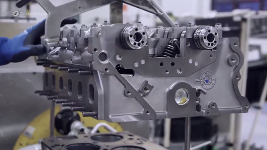 宾利W12发动机生产线，豪车的心脏是这样制造的！视频1