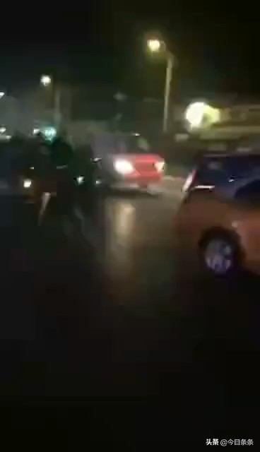 哈尔滨醉驾出租车司机被抓视频1