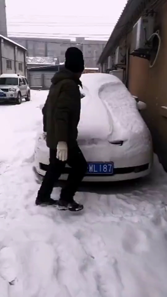 这个汽车雪人怎么样视频1