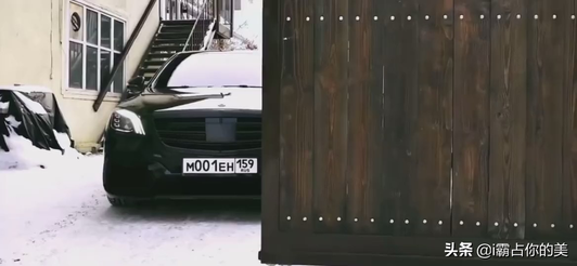 奔驰AMG S63黑武士视频1