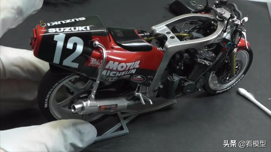 GSX-R750摩托车模型制作视频1