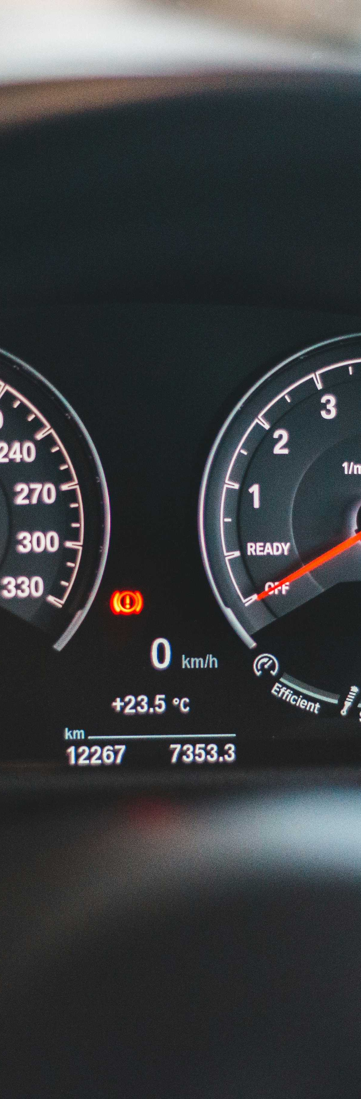 车辆启动的仪式感话题封面图