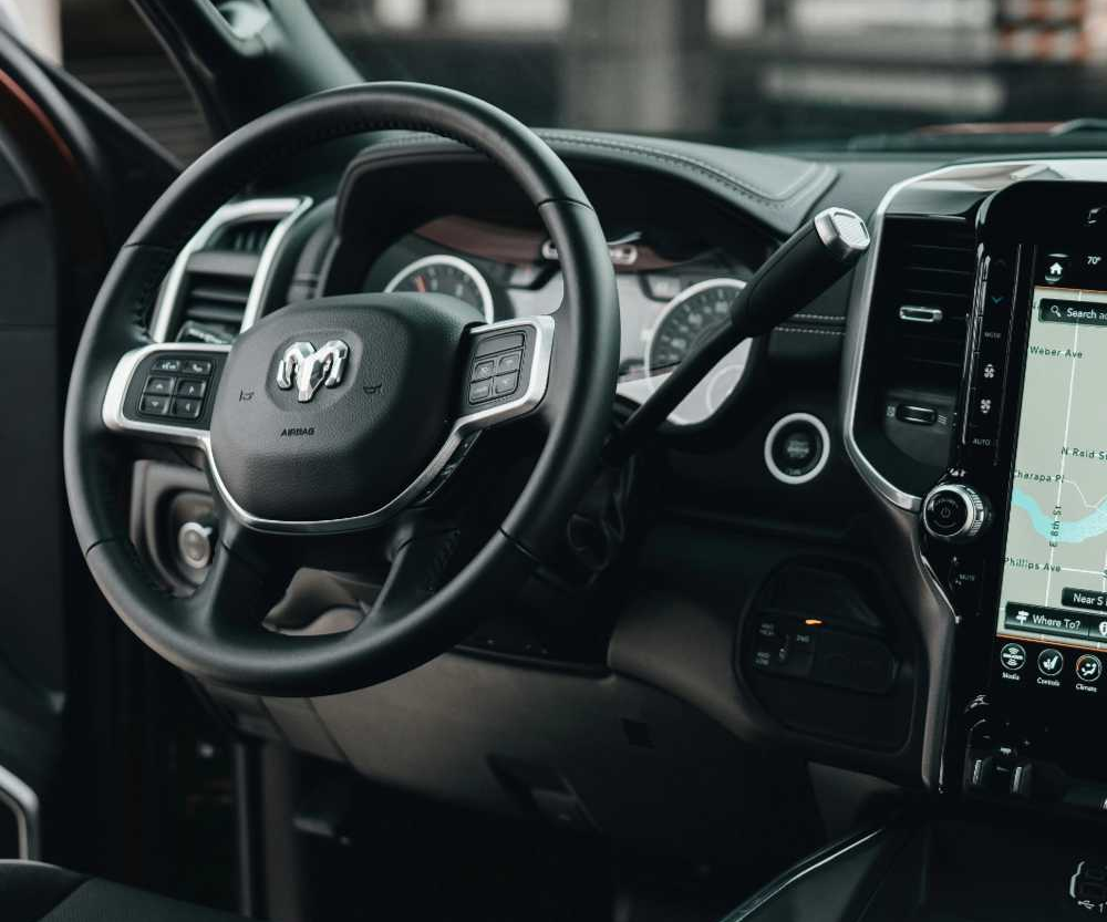 爱车上的实用加装话题封面图