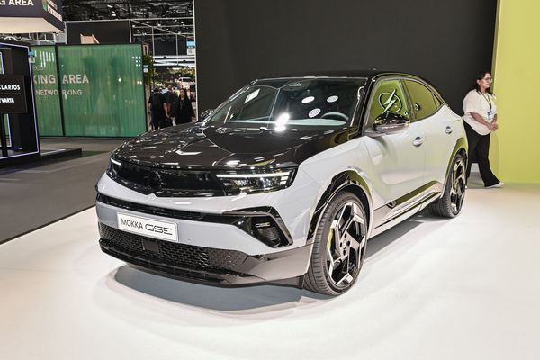 欧宝Mokka Electric 2025款 GSE厂商_基本信息图