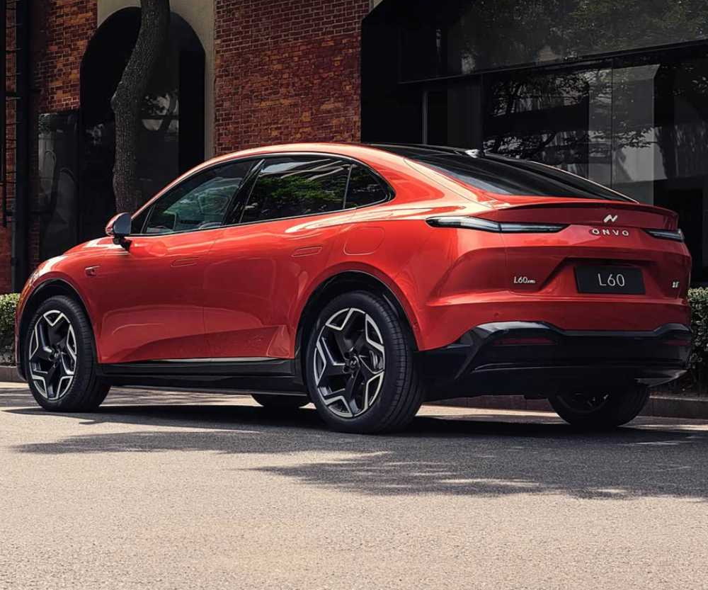 锐评新款乐道L60话题封面图