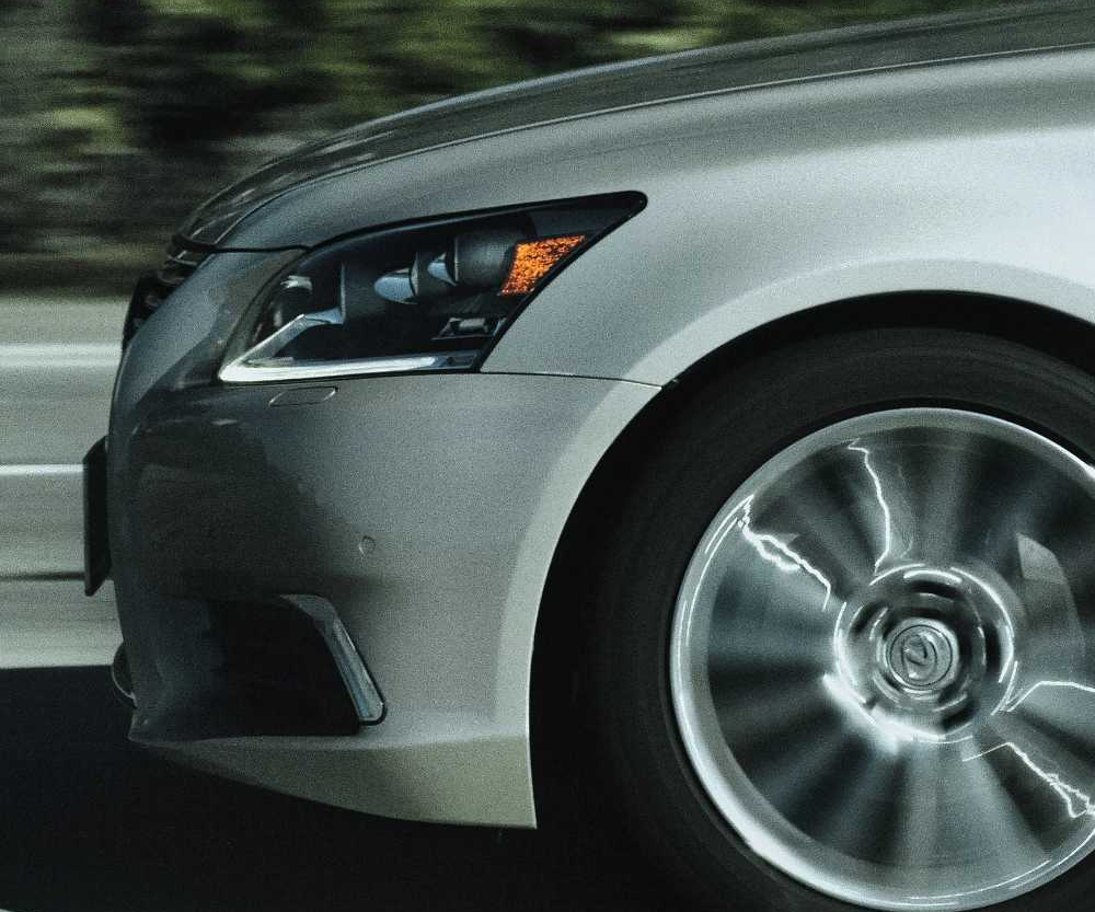 你多大，开什么车话题封面图