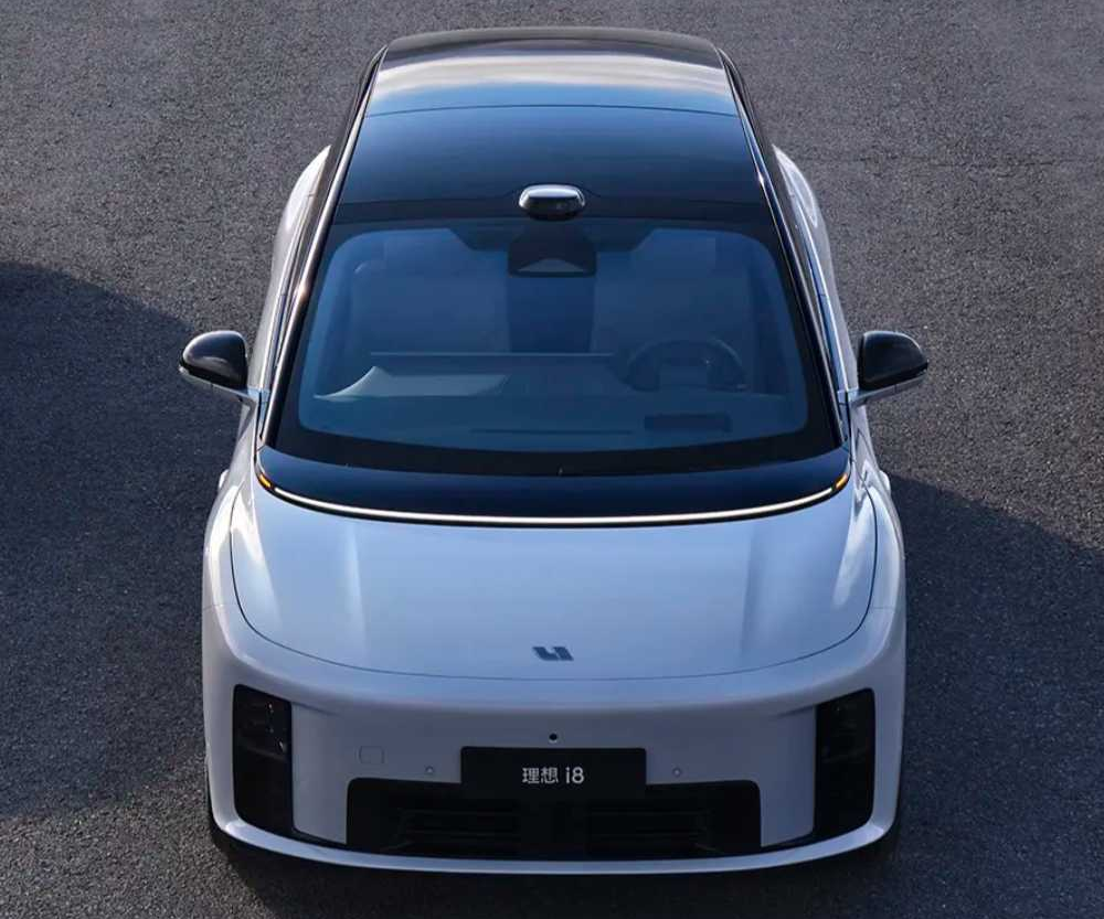理想i8内饰点评话题封面图