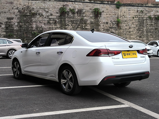 精品起亚凯绅，8万多开走值不值图5