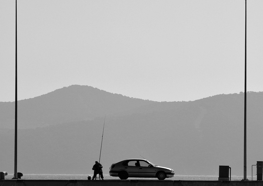 假期开车去钓鱼话题封面图