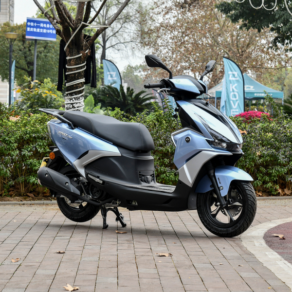 QJMOTOR 鸿125 2023款 ABS版上市时间_基本信息图