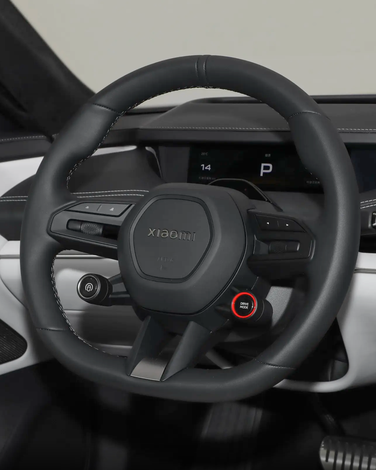 小米SU7质量反馈话题封面图