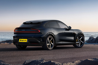 小米YU7将在18325428804824433图片