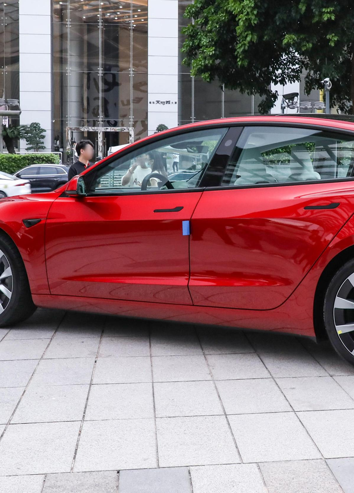 新Model 3静态体验话题封面图