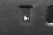 前排2个USB接口