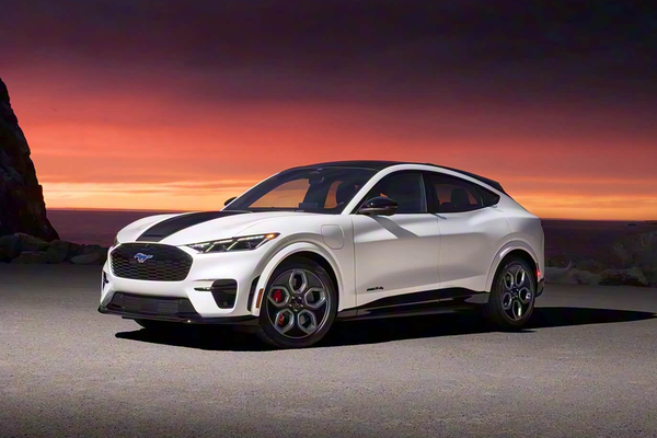 福特电马(海外) 2026款 GT California Special Package厂商_基本信息图