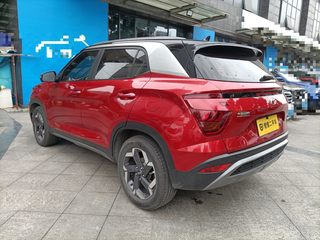 年轻前卫的现代ix25图5