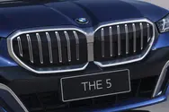 BMW环形光耀格栅
