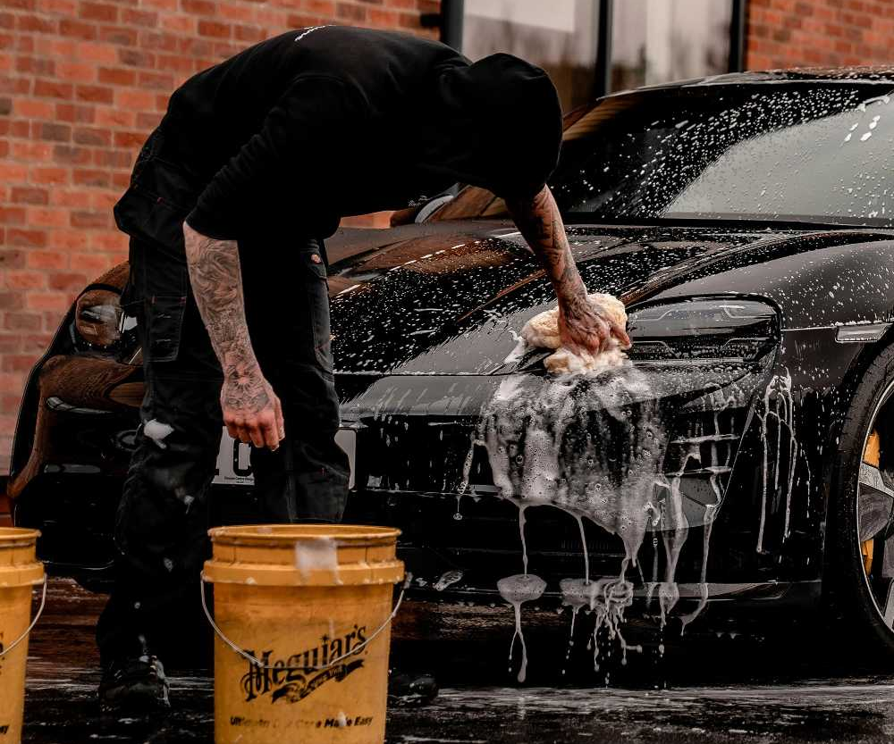 自己洗车也是一种享受话题封面图