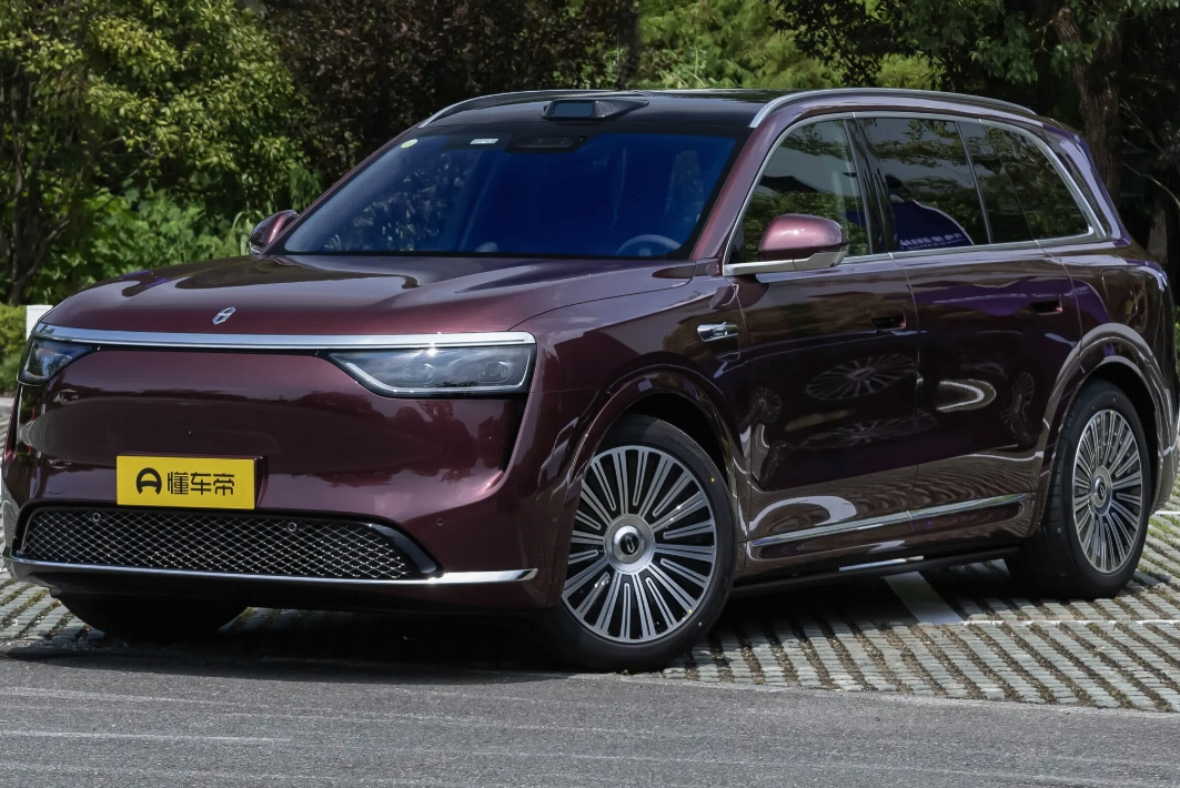 问界M8纯电版晒订单话题封面图