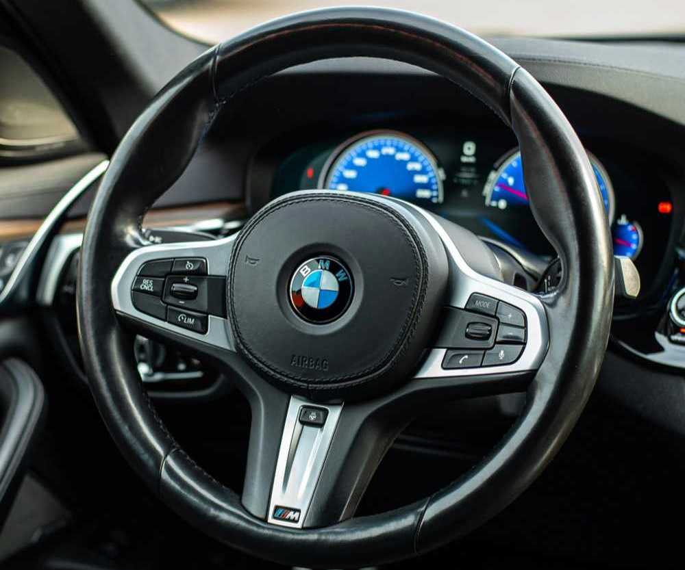 豪华品牌保养有多贵话题封面图