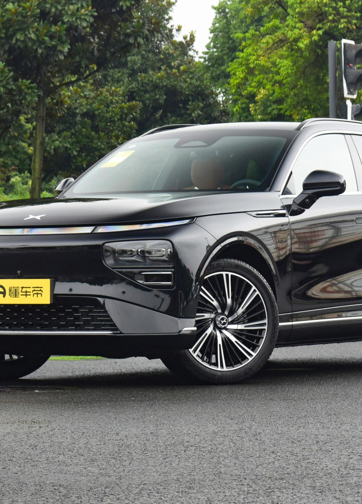 你对新小鹏G9价格满意吗?话题封面图