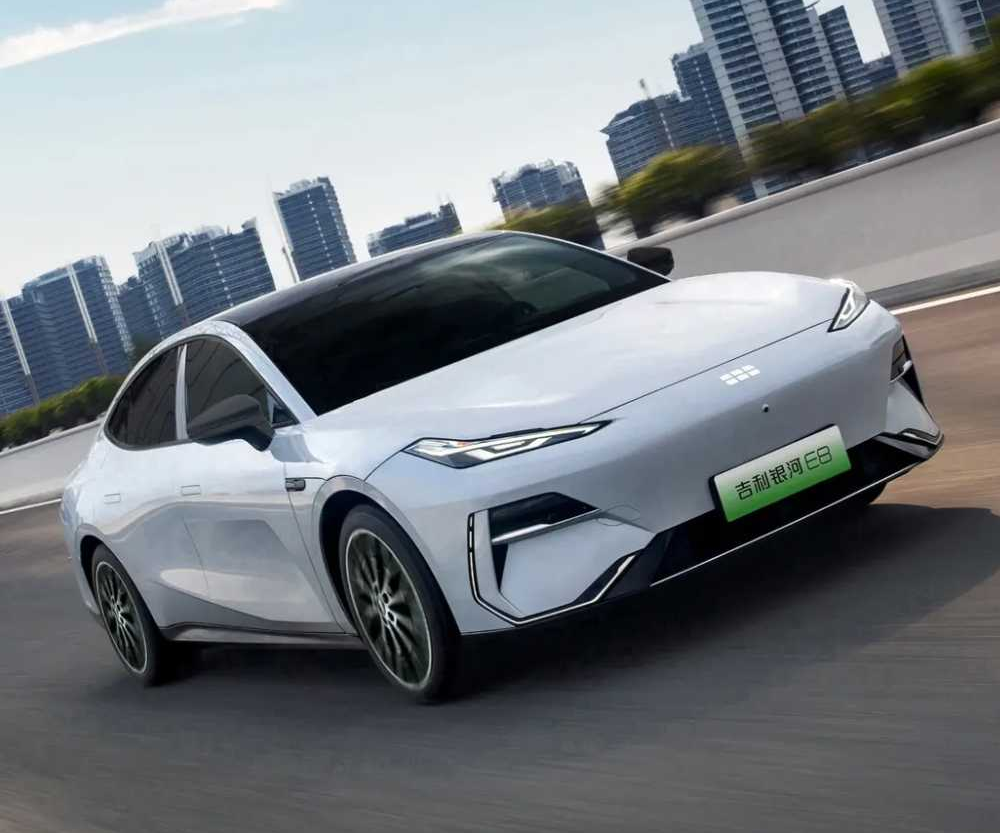 银河E8用车报告话题封面图