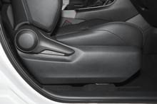 副驾四向手动座椅