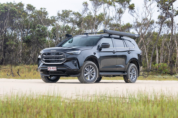 mu-X牧游侠(海外) 2025款 LS-U 3.0TD厂商_基本信息图