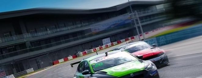 我的赛道战车话题封面图