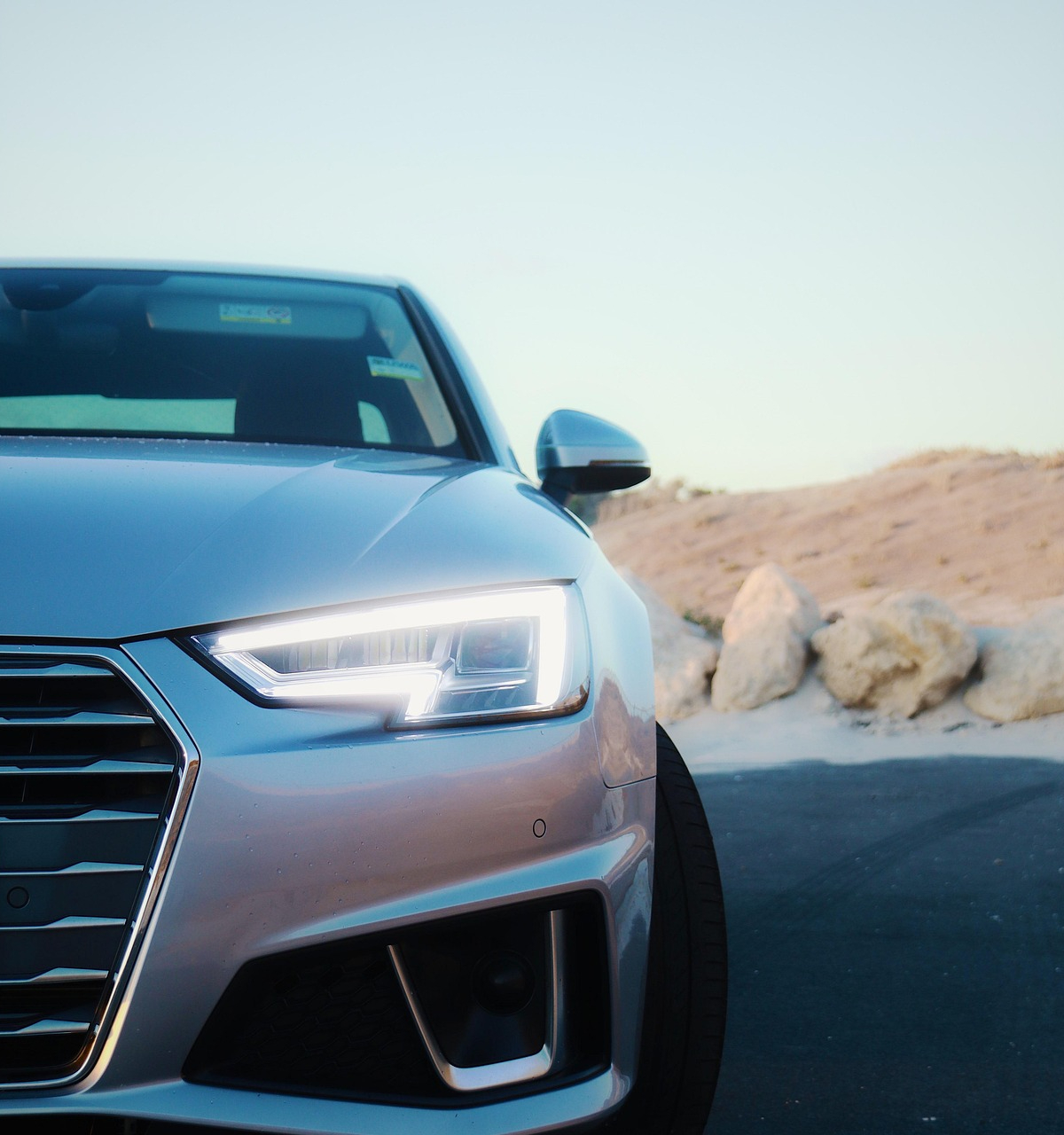 最有辨识度日行灯话题封面图