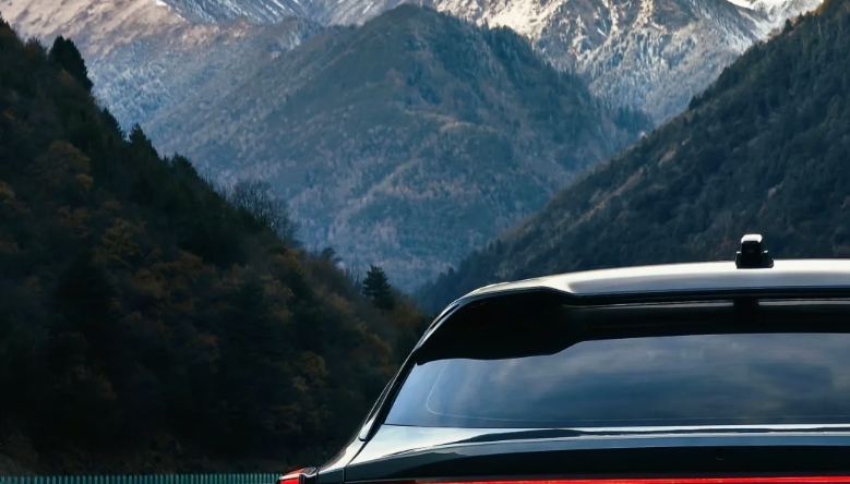 极氪保养费用话题封面图