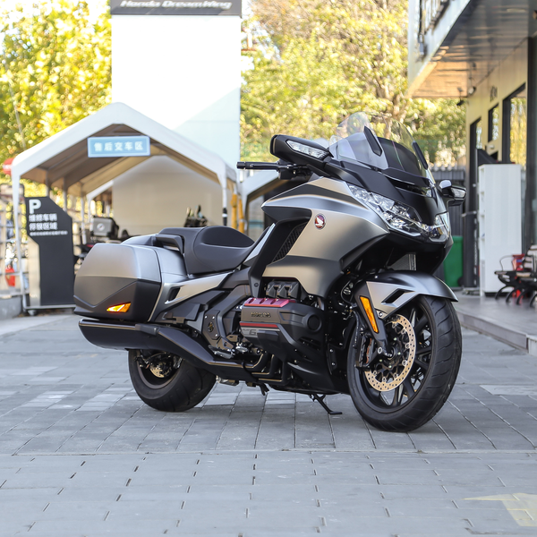 本田 GL1800 GOLD Wing 2023款 DCT版级别_基本信息图