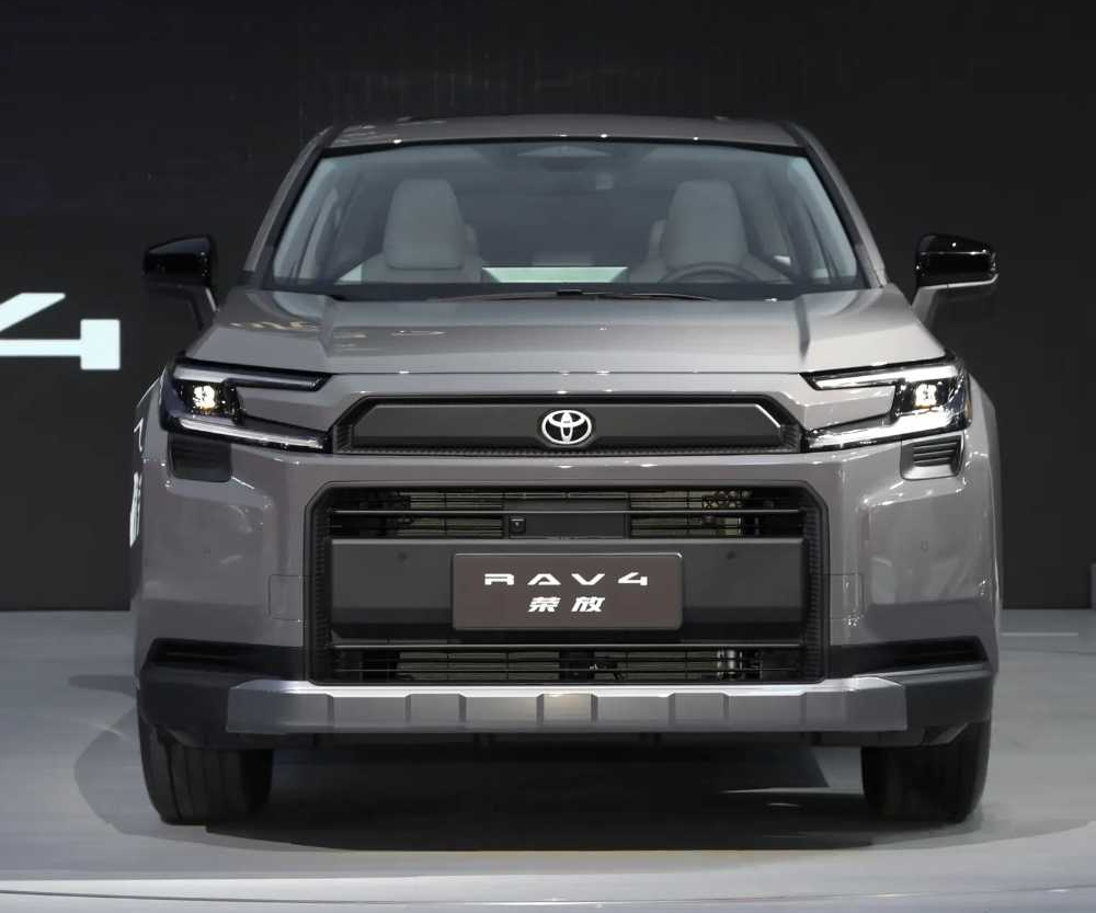 新一代RAV4探店实录话题封面图