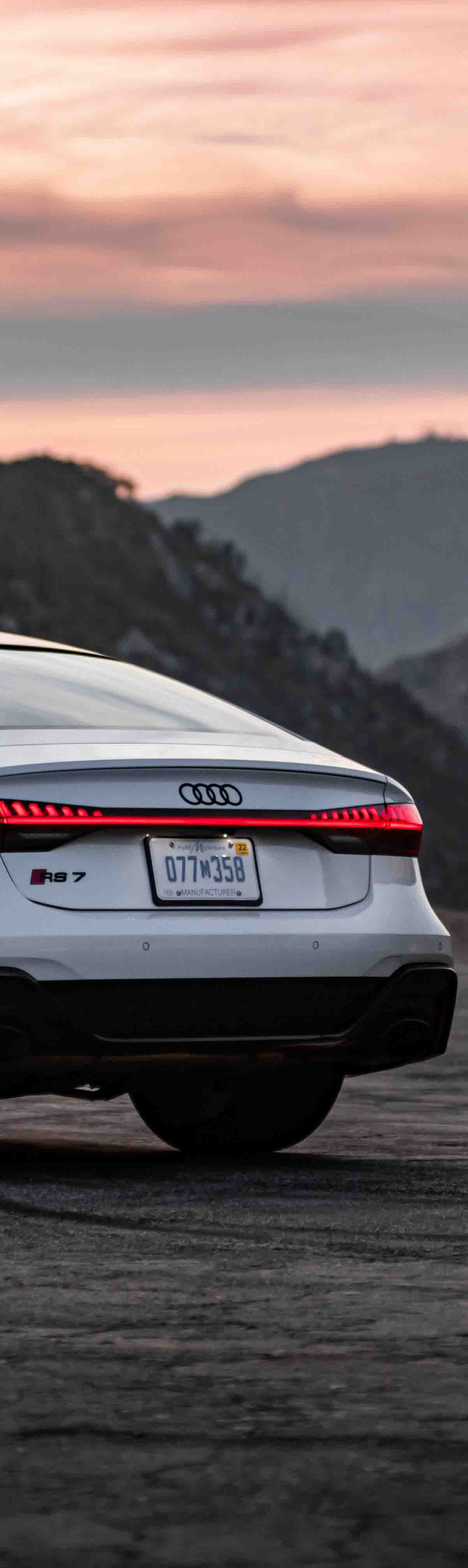 相册中的第一台车话题封面图