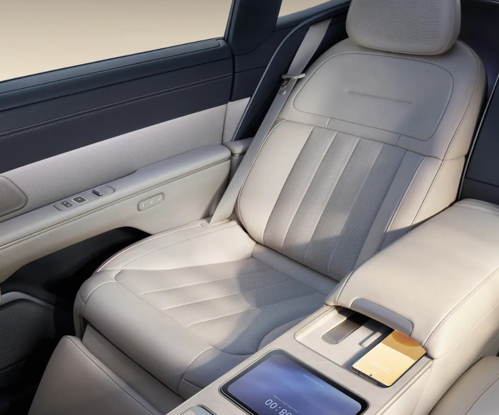 零重力座椅的真香时刻话题封面图