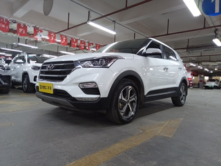 造型前卫极品车况的现代ix25图1