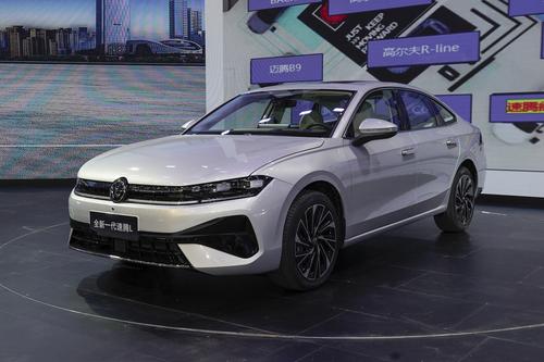 11.49万起，内饰全面升级，配8155芯片，全新一代速腾实力如何？