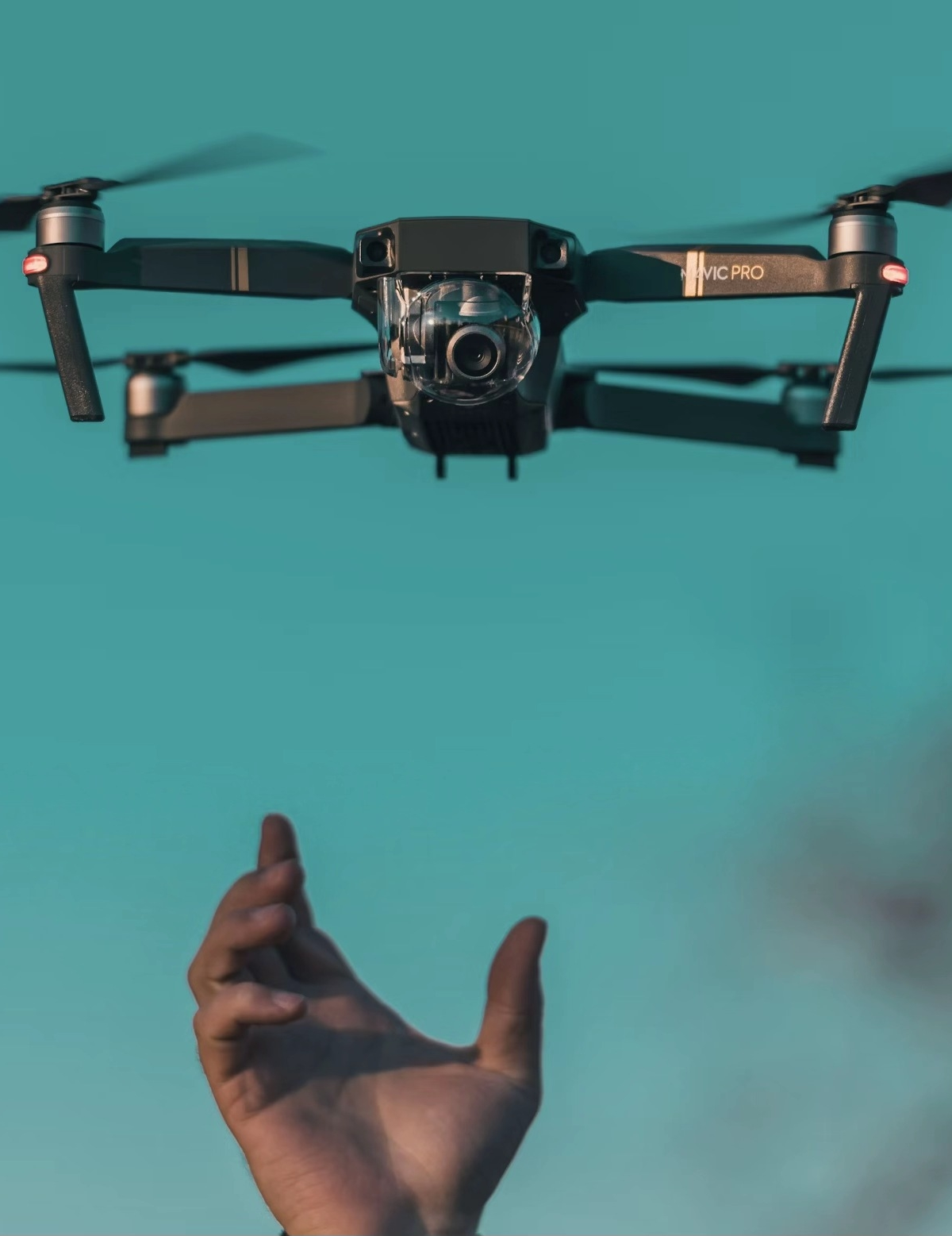 在懂车帝晒无人机话题封面图